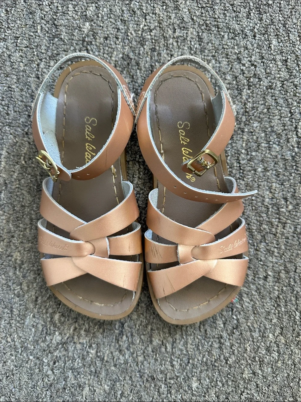Salt Water by Hoy Shoes Girls' Rose Gold Strappy Sandals